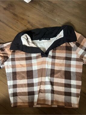 One by One Plaid Cropped Top with Black Collar